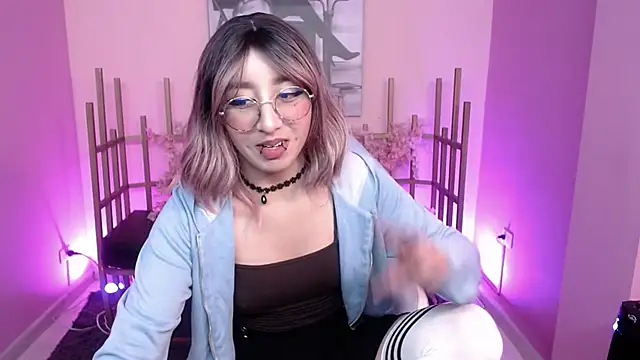 Xayah 77 online show from February 18, 2025, 1:33 pm