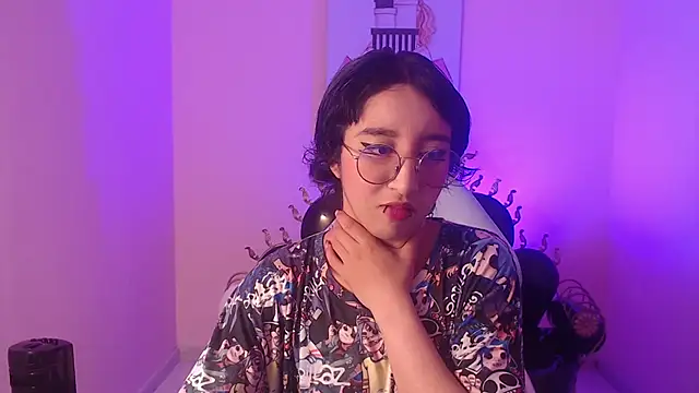 Xayah 77 online show from February 28, 2025, 1:25 pm