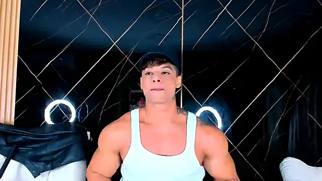 Owen Muzcle online show from October 3, 2025, 2:15 am