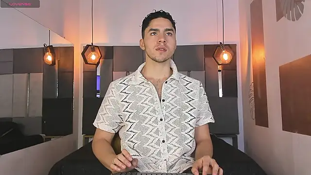 LiamNovak online show from February 21, 2026, 11:23 am