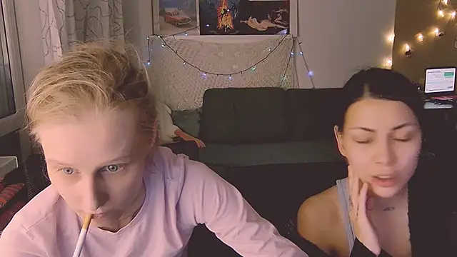 KatiKate online show from February 17, 2025, 11:43 pm