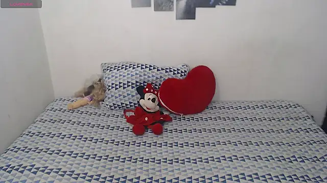 Pocahontas Princess  online show from February 5, 2026, 6:15 pm