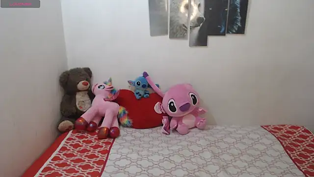 Pocahontas Princess  online show from April 13, 2026, 1:37 pm