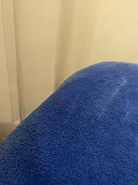 girl anni online show from March 6, 2025, 9:09 pm