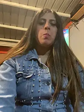 girl anni online show from March 9, 2025, 3:22 am