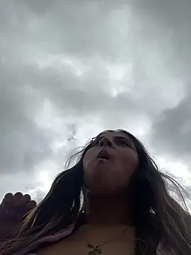 girl anni online show from March 20, 2025, 9:13 pm