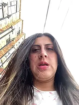 girl anni online show from March 21, 2025, 7:57 pm