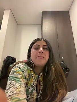 girl anni online show from March 8, 2025, 5:07 am