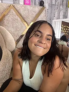 Violetrousse online show from January 10, 2026, 10:16 pm