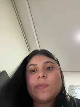 alissonfernandez  online show from March 14, 2025, 2:20 am