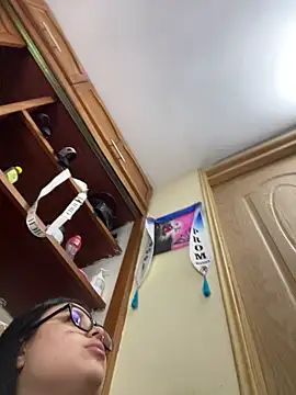 alissonfernandez  online show from March 28, 2026, 1:28 am