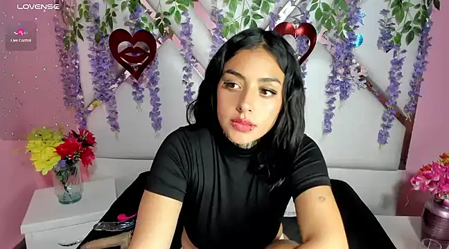 Snapshot of Lovely_celeste chatting on March 18, 2025, 3:23 am Lovely celeste online show from March 18, 2025, 3:23 am