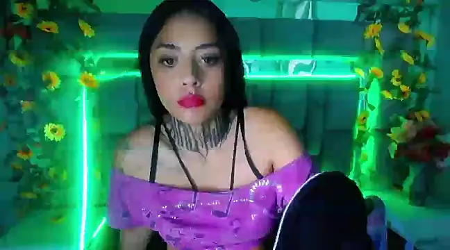 Snapshot of Lovely_celeste chatting on February 15, 2025, 2:26 am Lovely celeste online show from February 15, 2025, 2:26 am