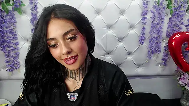 Snapshot of Lovely_celeste chatting on March 11, 2025, 6:08 am Lovely celeste online show from March 11, 2025, 6:08 am