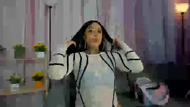 Snapshot of Lovely_celeste chatting on September 30, 2025, 2:17 am Lovely celeste online show from September 30, 2025, 2:17 am