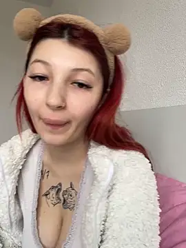 Alissa kiss online show from March 2, 2025, 11:41 am