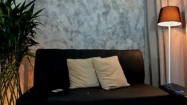 Snapshot of boyc022_ chatting on October 18, 2025, 2:24 am boyc022  online show from October 18, 2025, 2:24 am