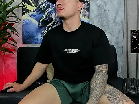 Snapshot of boyc022_ chatting on February 11, 2026, 2:22 am boyc022 online show from February 11, 2026, 2:22 am