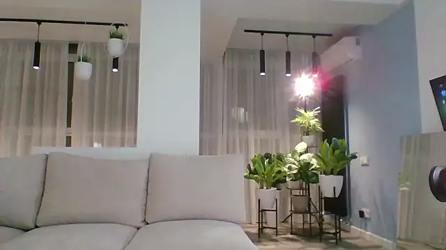 Snapshot of lika_maa chatting on February 3, 2026, 6:57 pm lika maa online show from February 3, 2026, 6:57 pm