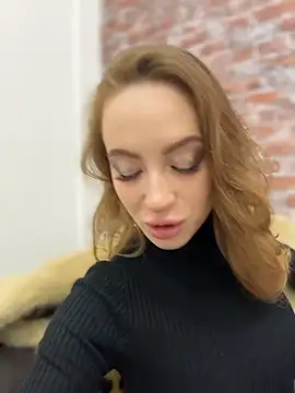  AngelMoon  online show from December 18, 2025, 3:55 am