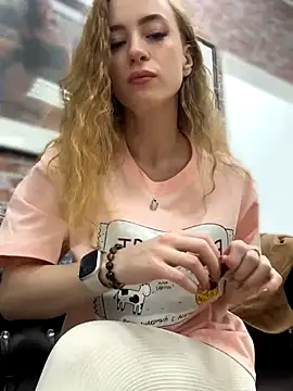  AngelMoon  online show from October 7, 2025, 3:40 am