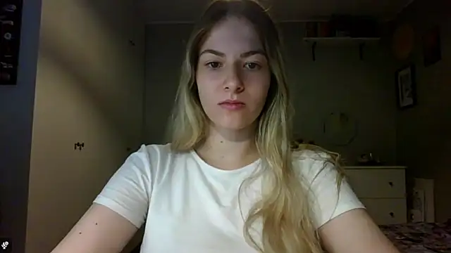 Snapshot of ROSIEx_sweet chatting on October 6, 2025, 6:58 am ROSIEx sweet online show from October 6, 2025, 6:58 am