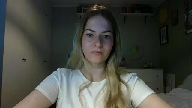 Snapshot of ROSIEx_sweet chatting on September 23, 2025, 6:42 am ROSIEx sweet online show from September 23, 2025, 6:42 am