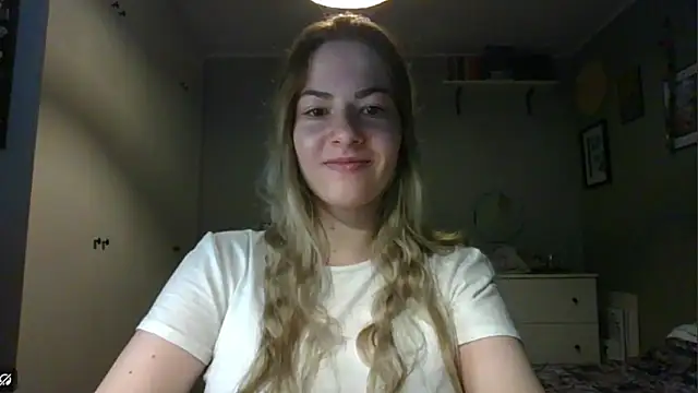 Snapshot of ROSIEx_sweet chatting on October 22, 2025, 6:46 am ROSIEx sweet online show from October 22, 2025, 6:46 am