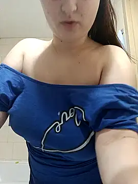 Snapshot of kila_lo chatting on January 26, 2025, 2:03 am kila lo online show from January 26, 2025, 2:03 am