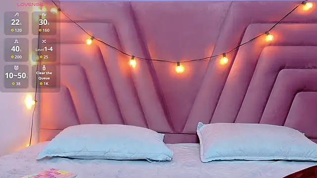 Snapshot of hornybarelylegalgirl chatting on October 27, 2025, 12:50 pm hornybarelylegalgirl online show from October 27, 2025, 12:50 pm