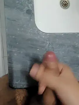 Snapshot of KeepCummingForYou73 chatting on October 20, 2025, 2:46 am KeepCummingForYou73 online show from October 20, 2025, 2:46 am