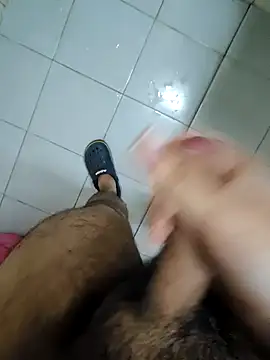 Snapshot of KeepCummingForYou73 chatting on November 2, 2025, 12:26 am KeepCummingForYou73 online show from November 2, 2025, 12:26 am