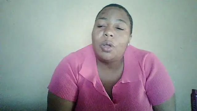 Snapshot of bustyboobs6 chatting on July 27, 2026, 10:00 am bustyboobs6 online show from July 27, 2026, 10:00 am