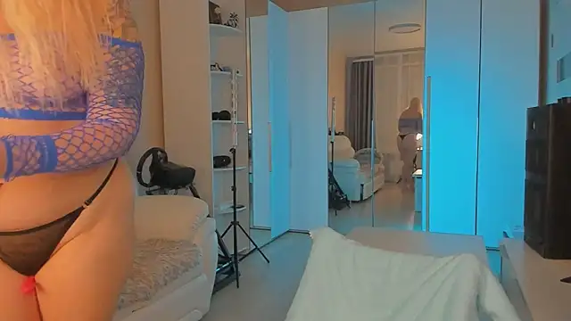 Snapshot of 1AlexaGoddess3 chatting on February 19, 2025, 2:55 am 1AlexaGoddess3 online show from February 19, 2025, 2:55 am