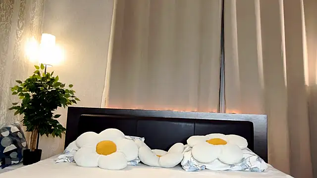 BlissDodd online show from September 25, 2025, 6:14 pm