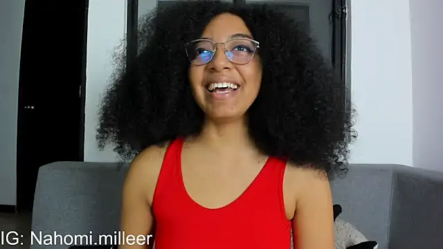 Snapshot of NAHOMI_MILLER chatting on December 21, 2025, 11:16 pm NAHOMI MILLER online show from December 21, 2025, 11:16 pm