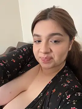 Snapshot of Dreamy_Kitty chatting on January 30, 2025, 11:44 am Dreamy Kitty online show from January 30, 2025, 11:44 am