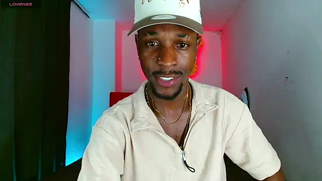 Snapshot of Aroonpapisex chatting on February 23, 2026, 4:03 am Aroonpapisex online show from February 23, 2026, 4:03 am