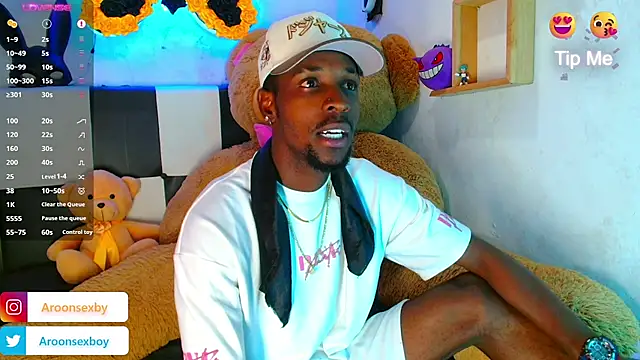 Snapshot of Aroonpapisex chatting on February 6, 2026, 11:56 pm Aroonpapisex online show from February 6, 2026, 11:56 pm