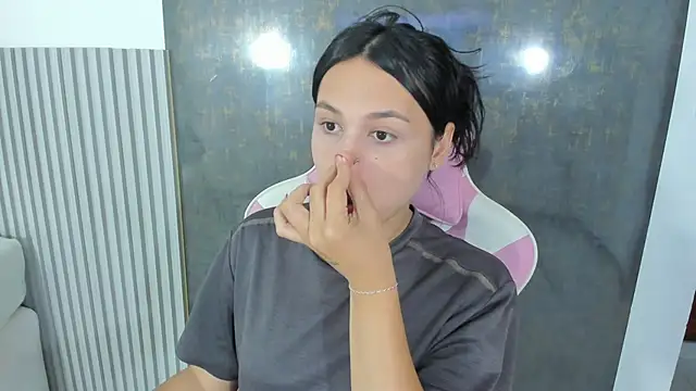 lana boomer online show from February 13, 2026, 8:31 pm