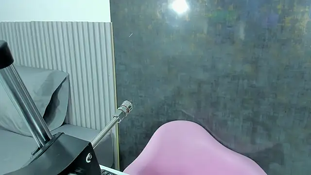 lana boomer online show from March 4, 2025, 8:38 pm