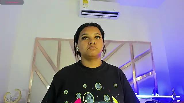 Snapshot of Carolina_Evanss chatting on September 30, 2025, 11:38 am Carolina Evanss online show from September 30, 2025, 11:38 am