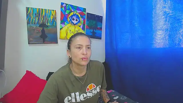 Leyla Horny Bg online show from November 11, 2025, 12:11 pm