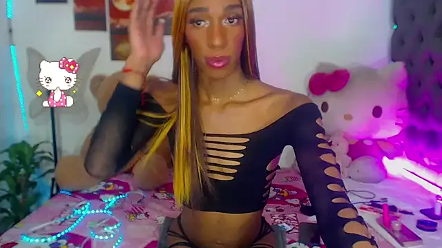 lucianadolll online show from March 26, 2026, 7:17 am