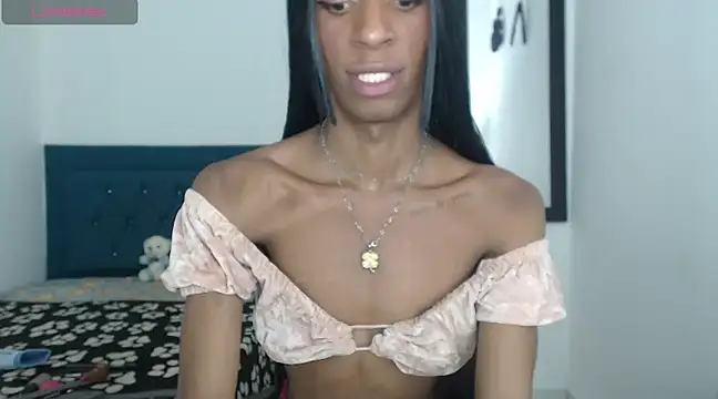 lucianadolll online show from March 6, 2025, 11:47 am