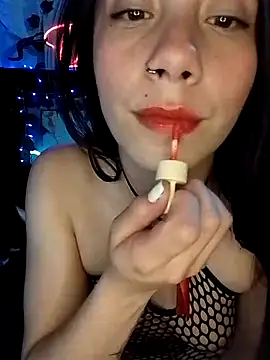 -Lola Bunny online show from March 13, 2025, 3:33 am