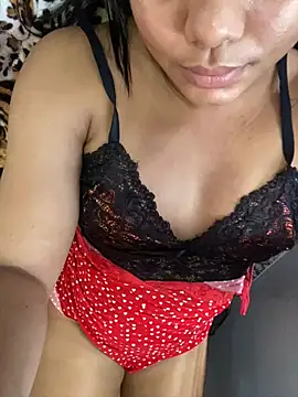 Snapshot of Miamel chatting on January 17, 2025, 11:17 am Miamel online show from January 17, 2025, 11:17 am