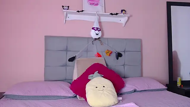 Snapshot of dholcee chatting on October 17, 2025, 2:41 pm dholcee online show from October 17, 2025, 2:41 pm