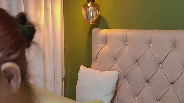 Snapshot of renata_milf_ chatting on September 21, 2025, 11:59 am renata milf  online show from September 21, 2025, 11:59 am