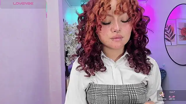 Theia moon online show from November 18, 2025, 1:47 pm